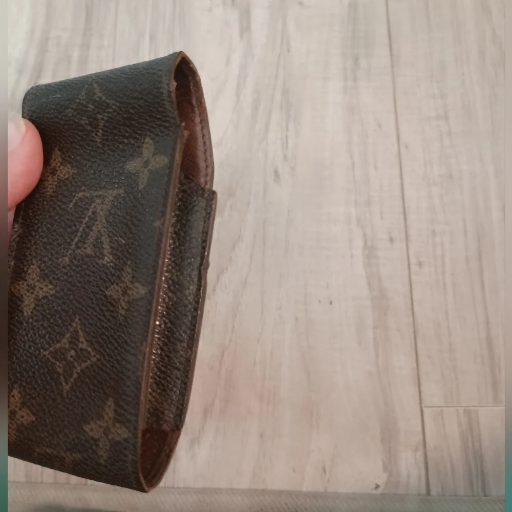 LOUIS VUITTON Case Case Tobacco Case - Picture 5 of 12